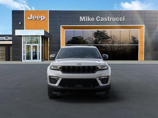 Silver Zynith 2025 Jeep Grand Cherokee Limited