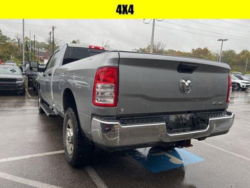 2023 RAM 3500 Tradesman Crew Cab 4x4 8' Box