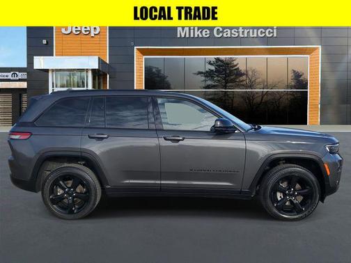 2023 Jeep Grand Cherokee Altitude