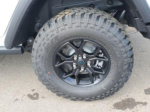 2025 Jeep Wrangler 4xe Willys