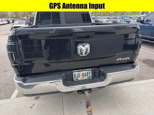 Diamond Black Crystal Pearlcoat 2024 RAM 2500 Tradesman Crew Cab 4x4 6'4' Box