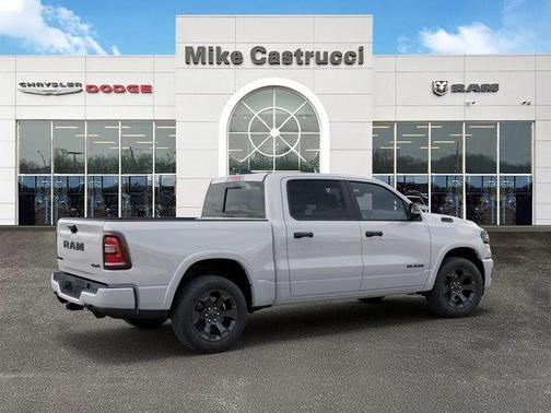 Bright White Clearcoat 2026 RAM 1500 Big Horn/Lone Star