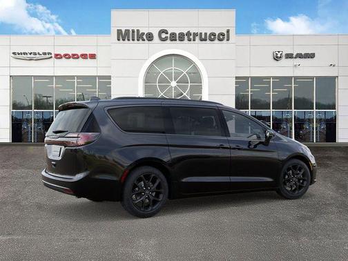 2026 Chrysler Pacifica L