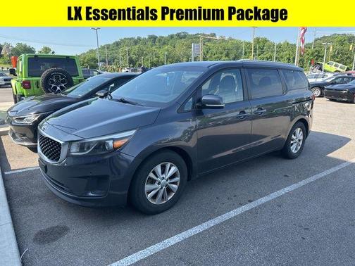 2017 Kia Sedona LX