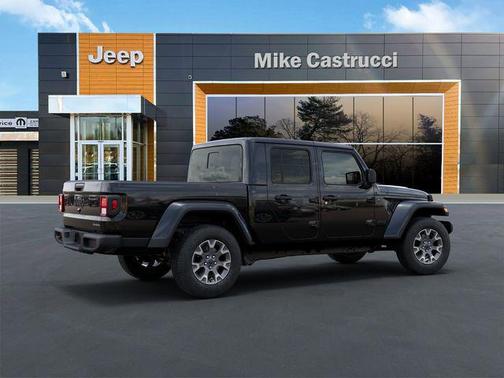Black Clearcoat 2026 Jeep Gladiator Sahara 4x4