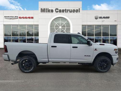 2025 RAM 2500 Big Horn Crew Cab 4x4 6'4' Box