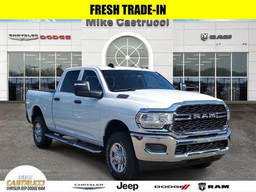 2024 RAM 2500 Tradesman Crew Cab 4x4 6'4' Box