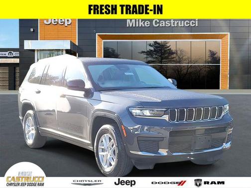 2022 Jeep Grand Cherokee L Laredo