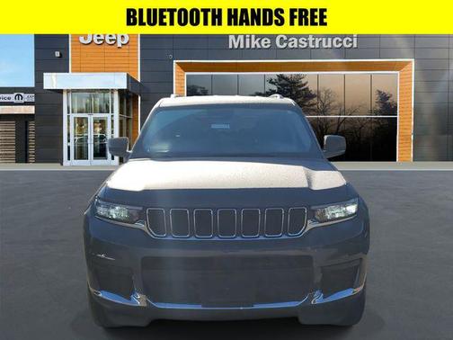 2022 Jeep Grand Cherokee L Laredo