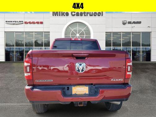 2021 RAM 2500 Laramie Crew Cab 4x4 6'4' Box