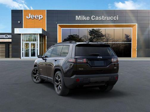 diamond black crystal pearlcoat 2026 Jeep Cherokee Overland