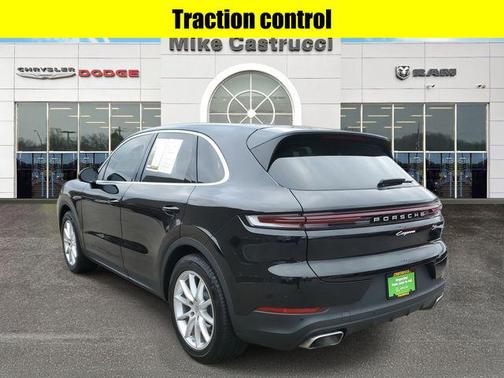 Black 2024 Porsche Cayenne Cayenne