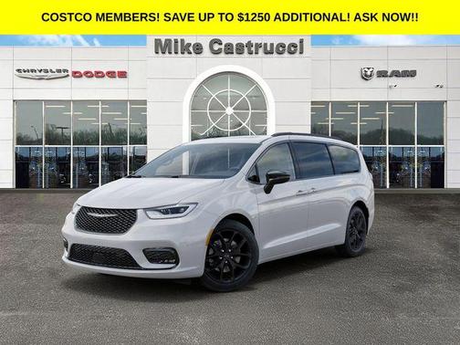 Bright White Clearcoat 2026 Chrysler Pacifica Limited