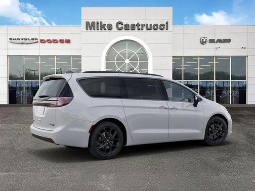 2026 Chrysler Pacifica Limited