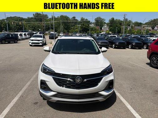 White Frost Tricoat 2023 Buick Encore GX Essence