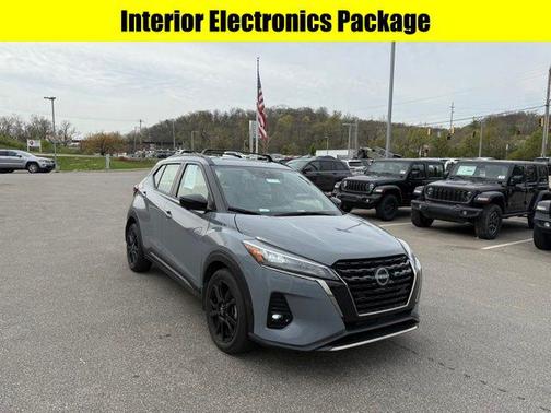 2024 Nissan Kicks SR