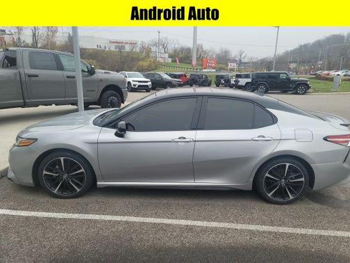 2019 Toyota Camry XSE