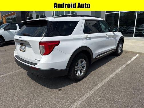 Oxford White 2021 Ford Explorer XLT