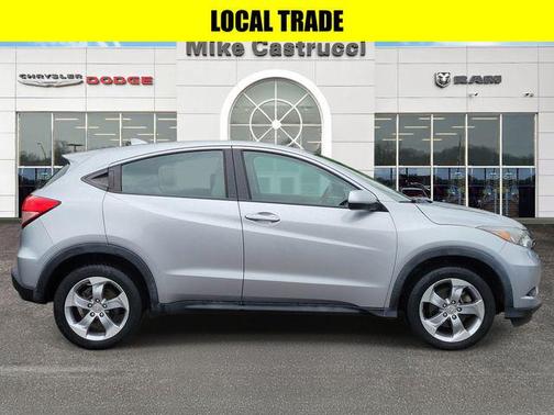 Lunar Silver Metallic 2018 Honda HR-V LX