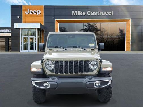 2025 Jeep Gladiator Sport