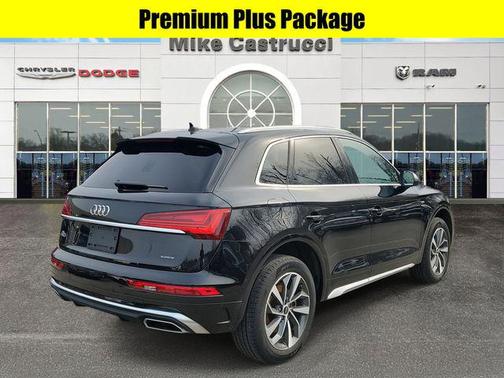 2023 Audi Q5 45 S line Premium Plus