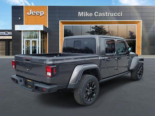 2025 Jeep Gladiator Nighthawk