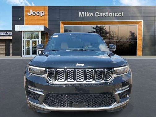 2025 Jeep Grand Cherokee Summit
