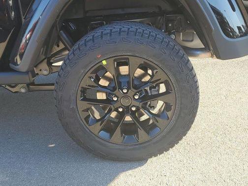 2025 Jeep Gladiator Nighthawk