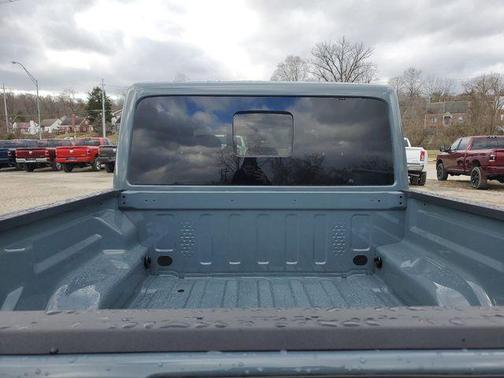 2025 Jeep Gladiator Nighthawk