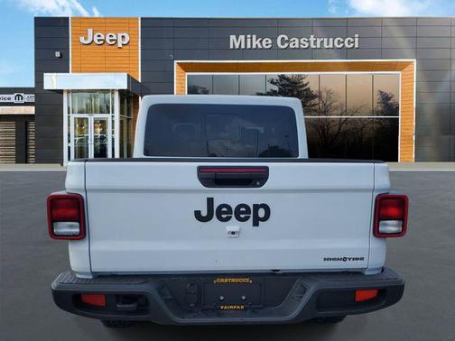 2025 Jeep Gladiator Sport