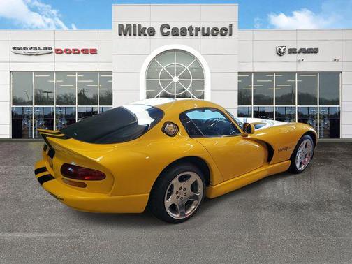 2002 Dodge Viper GTS