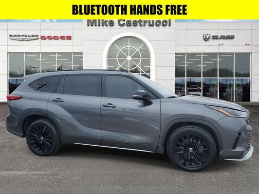 2023 Toyota Highlander XSE