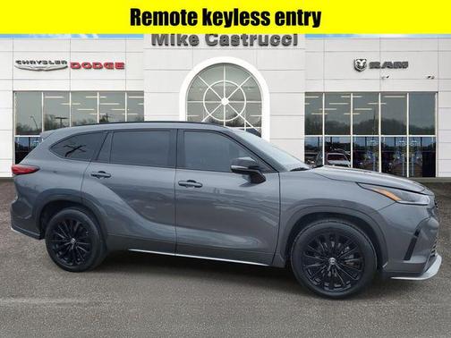 2023 Toyota Highlander XSE