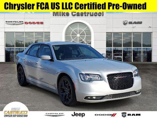 2022 Chrysler 300 S