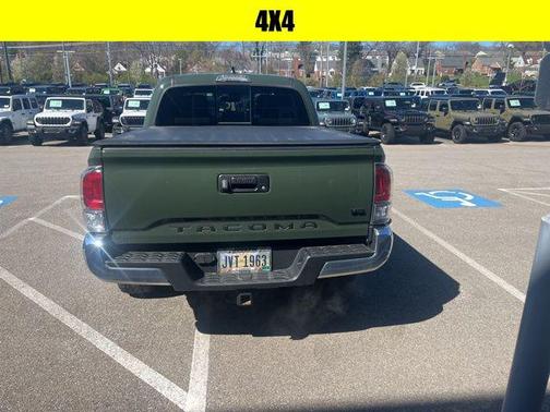 2022 Toyota Tacoma TRD Off Road