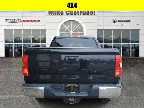 2015 Toyota Tundra SR5