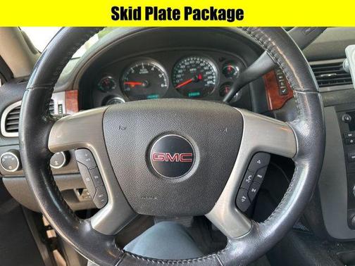 2011 GMC Yukon SLE