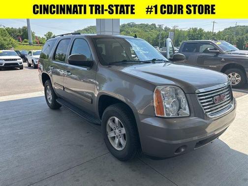 2011 GMC Yukon SLE
