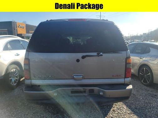 2003 GMC Yukon XL Denali