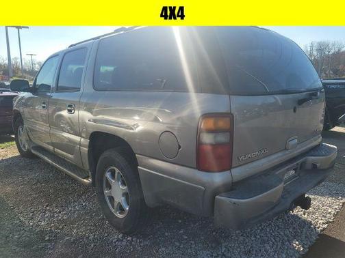 2003 GMC Yukon XL Denali