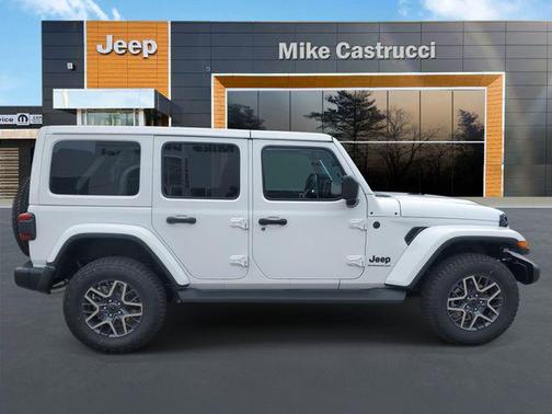 2025 Jeep Wrangler 4-Door Sahara 4x4