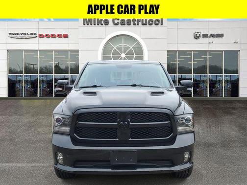 2017 RAM 1500 Night Crew Cab 4x4 5'7' Box