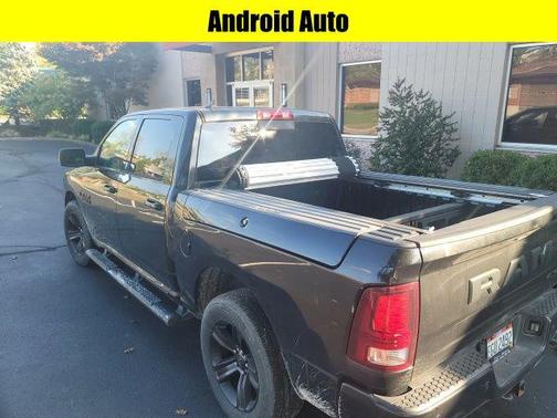 2017 RAM 1500 Night Crew Cab 4x4 5'7' Box