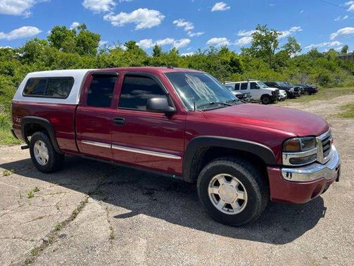 Sport Red Metallic 2004 GMC Sierra 1500 SLE Extended Cab