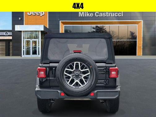 Black Clearcoat 2024 Jeep Wrangler 4-Door Sahara 4x4