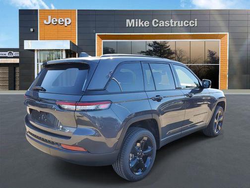 2025 Jeep Grand Cherokee Altitude