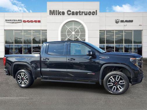 2023 GMC Sierra 1500 AT4