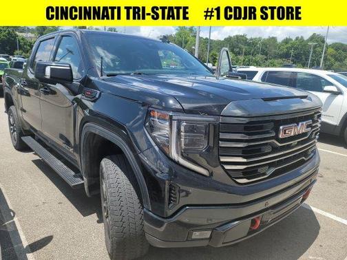 2023 GMC Sierra 1500 AT4