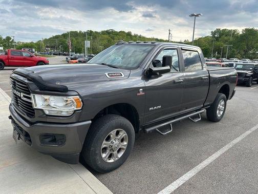 2021 RAM 2500 Big Horn Crew Cab 4x4 6'4' Box