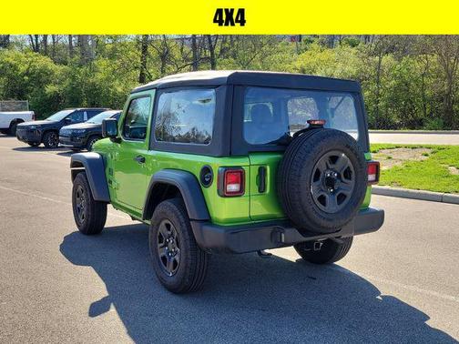 2025 Jeep Wrangler Sport